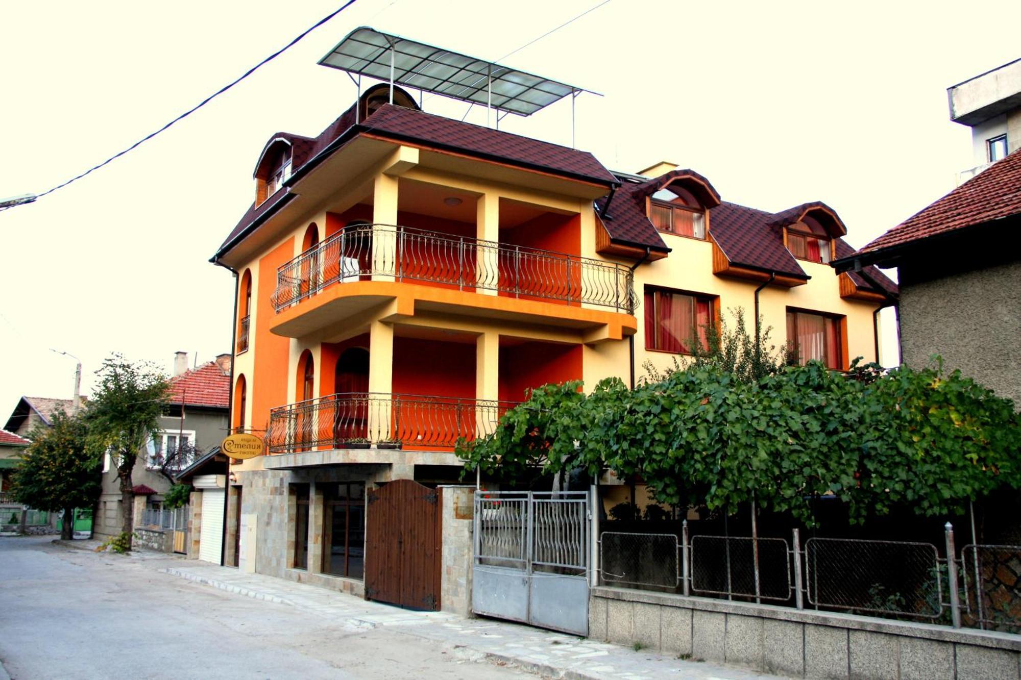 Guest House Stelia فيلينغراد المظهر الخارجي الصورة