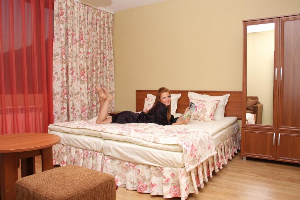 Guest House Stelia فيلينغراد الغرفة الصورة